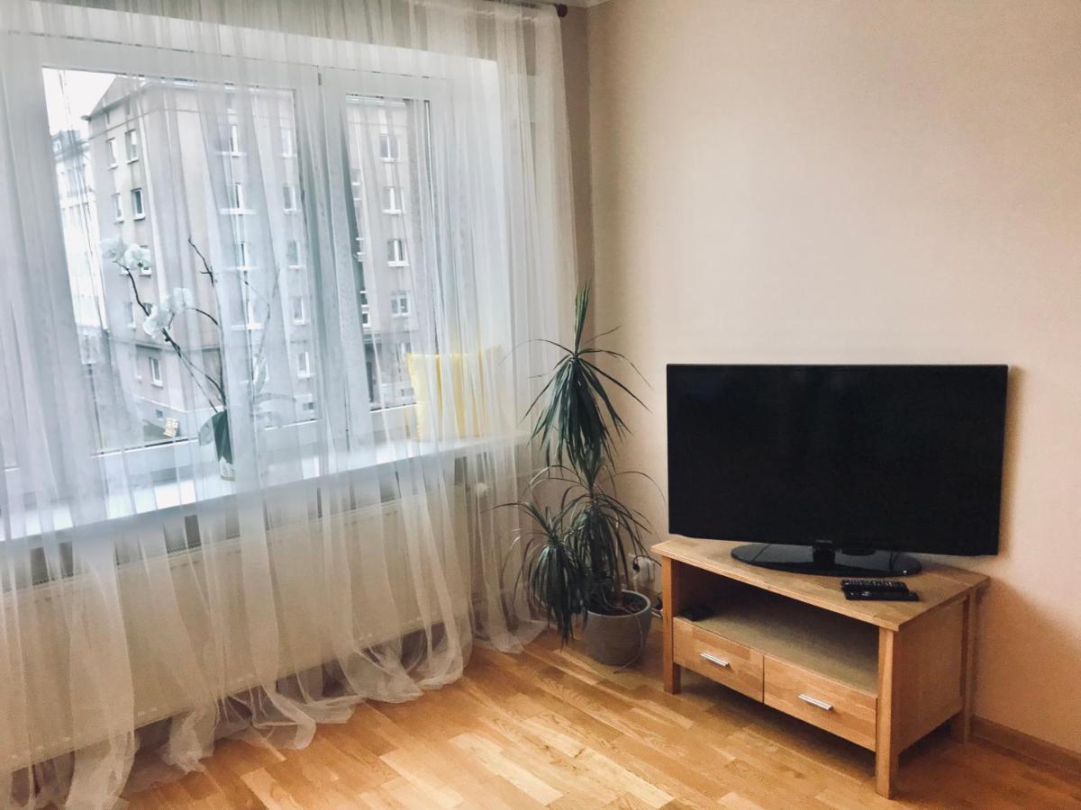 Cozy Central Apartment Talin Exterior foto